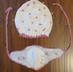 Face mask with matched hat